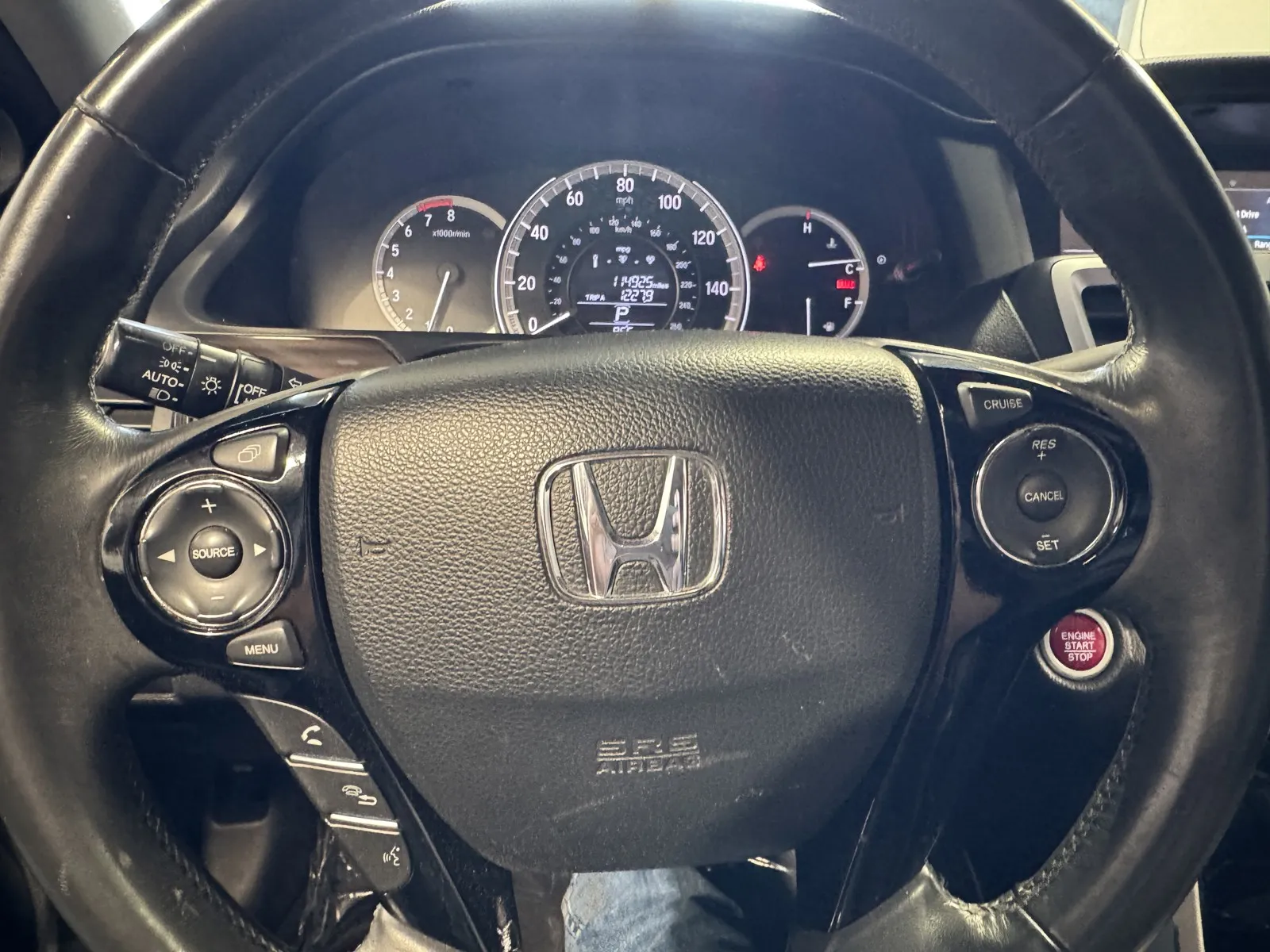 Honda Accord photo 21
