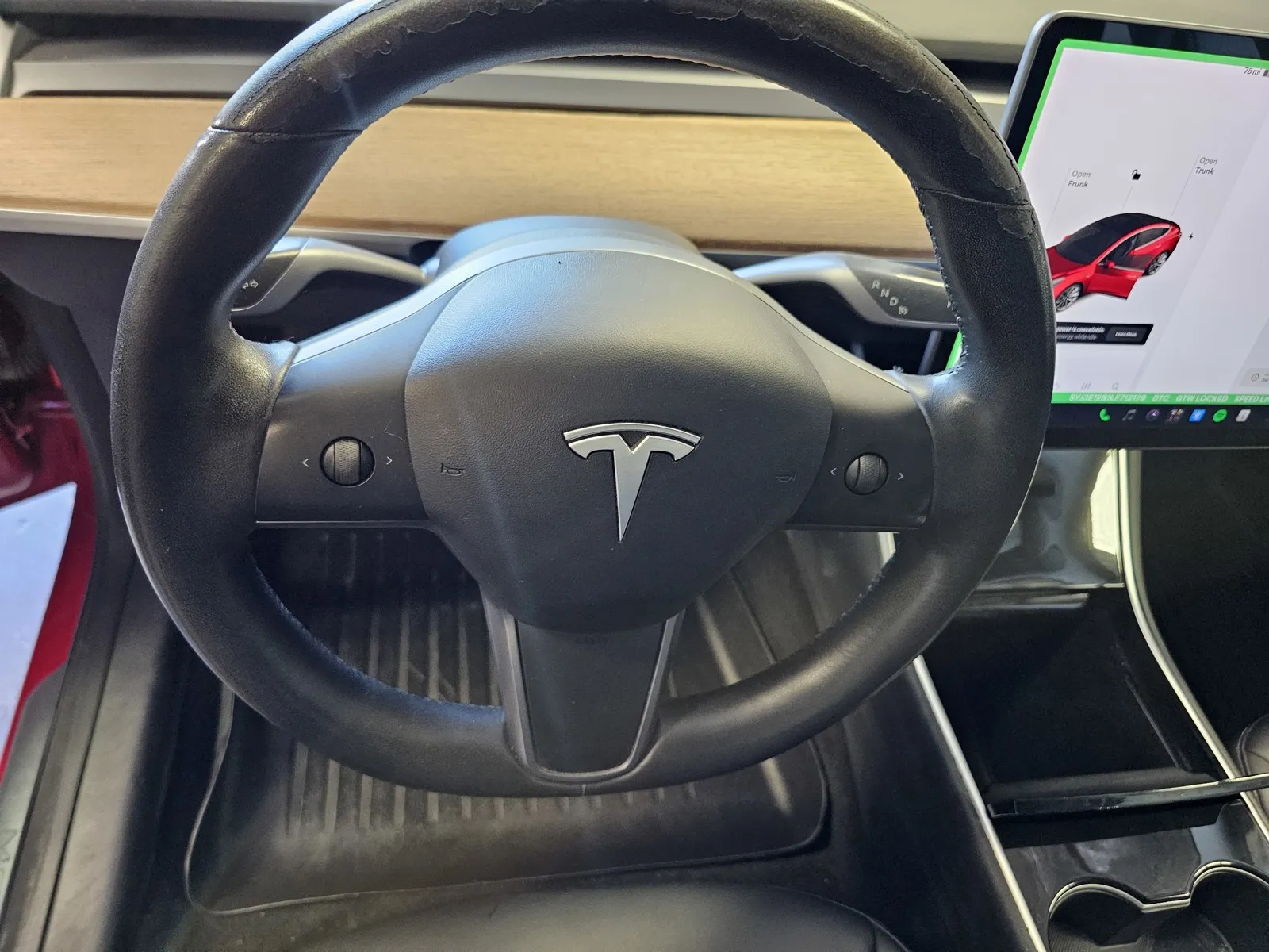 Tesla Model 3 photo 15