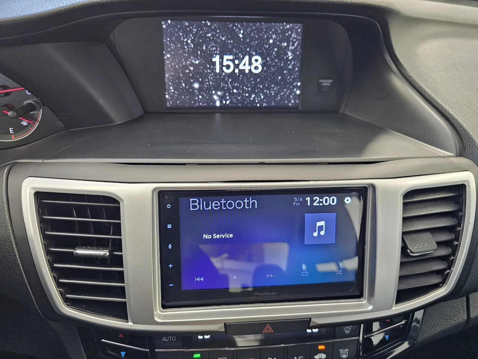 Honda Accord photo 20