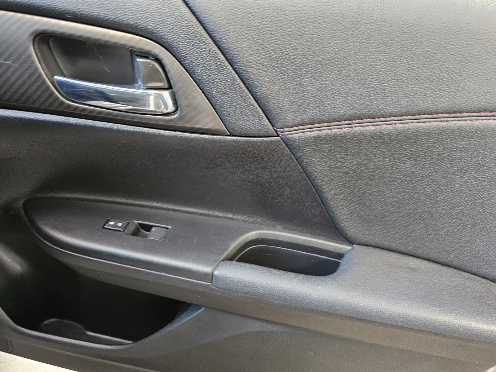Honda Accord photo 6