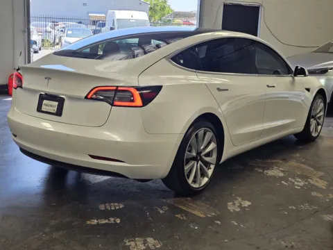 More photos of 2020 Tesla Model 3 at Premium Autos - Norco, CA