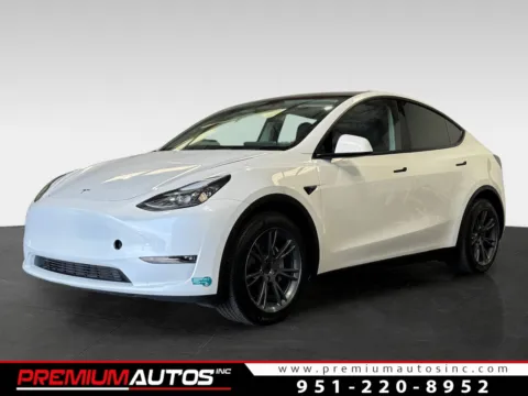 White 2025 Tesla Model Y Long Range for sale in Norco, CA
