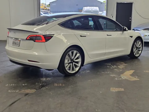 More photos of 2020 Tesla Model 3 at Premium Autos - Norco, CA