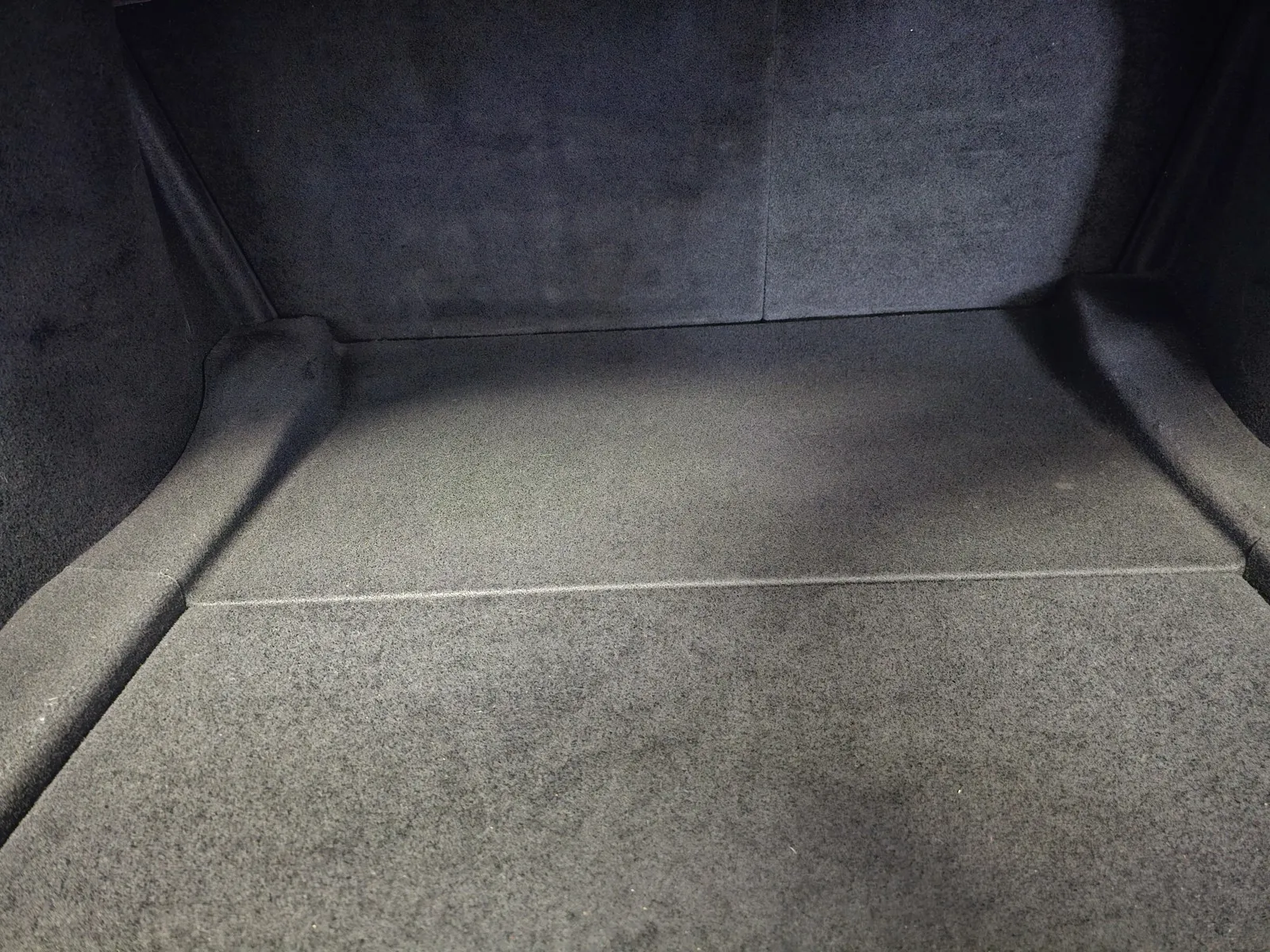 Tesla Model 3 photo 10