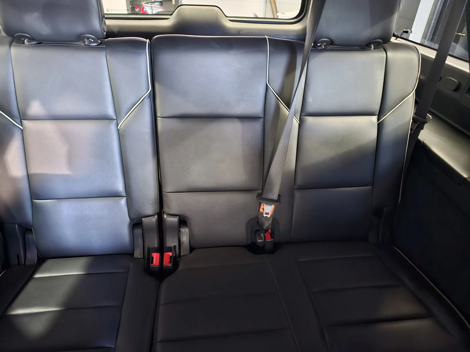 Cadillac Escalade ESV photo 11