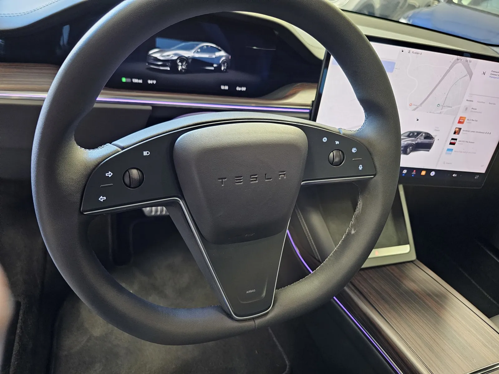 Tesla Model S photo 15
