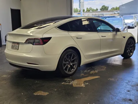 More photos of 2019 Tesla Model 3 at Premium Autos - Norco, CA