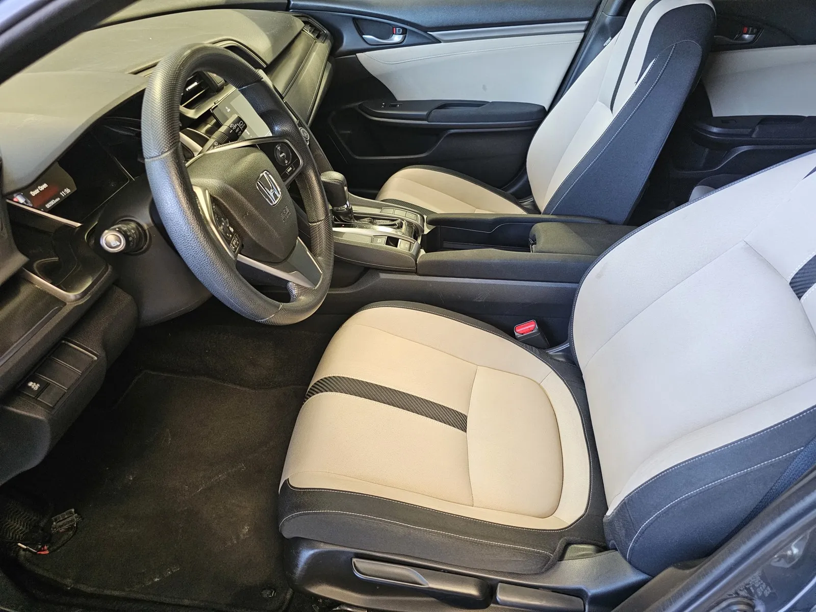 Honda Civic photo 14