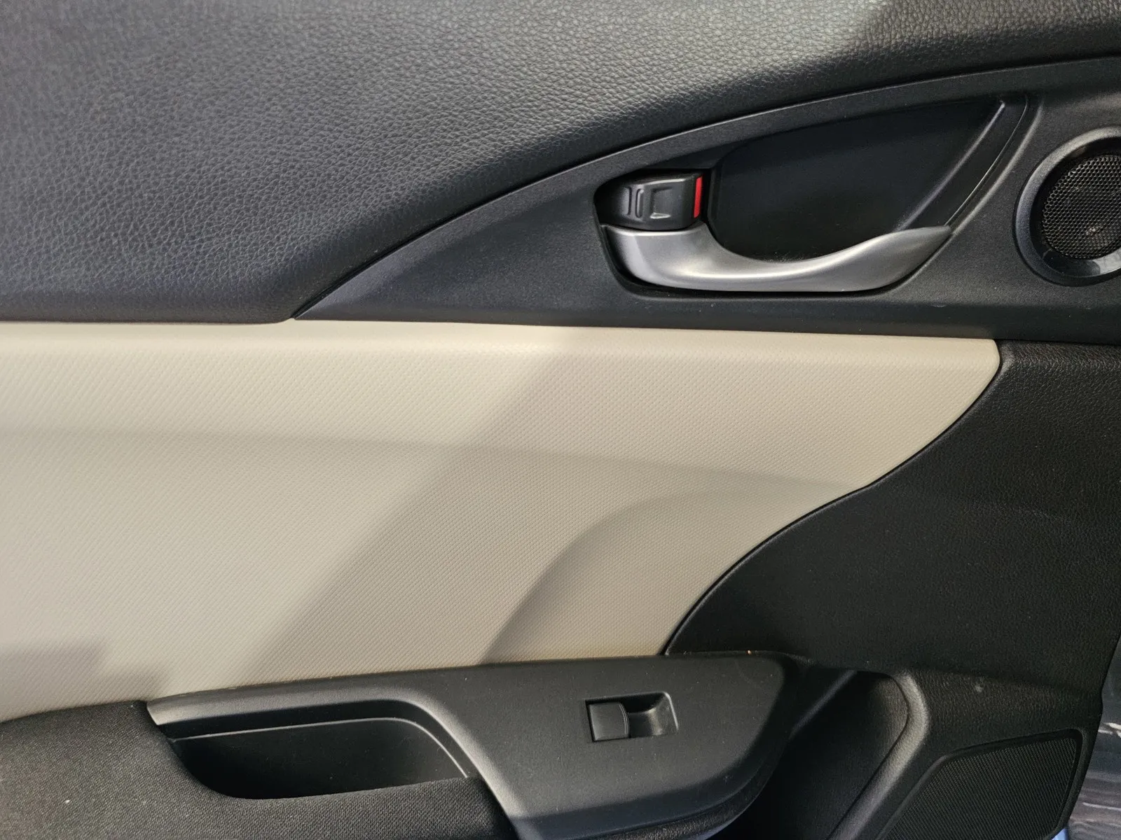 Honda Civic photo 11