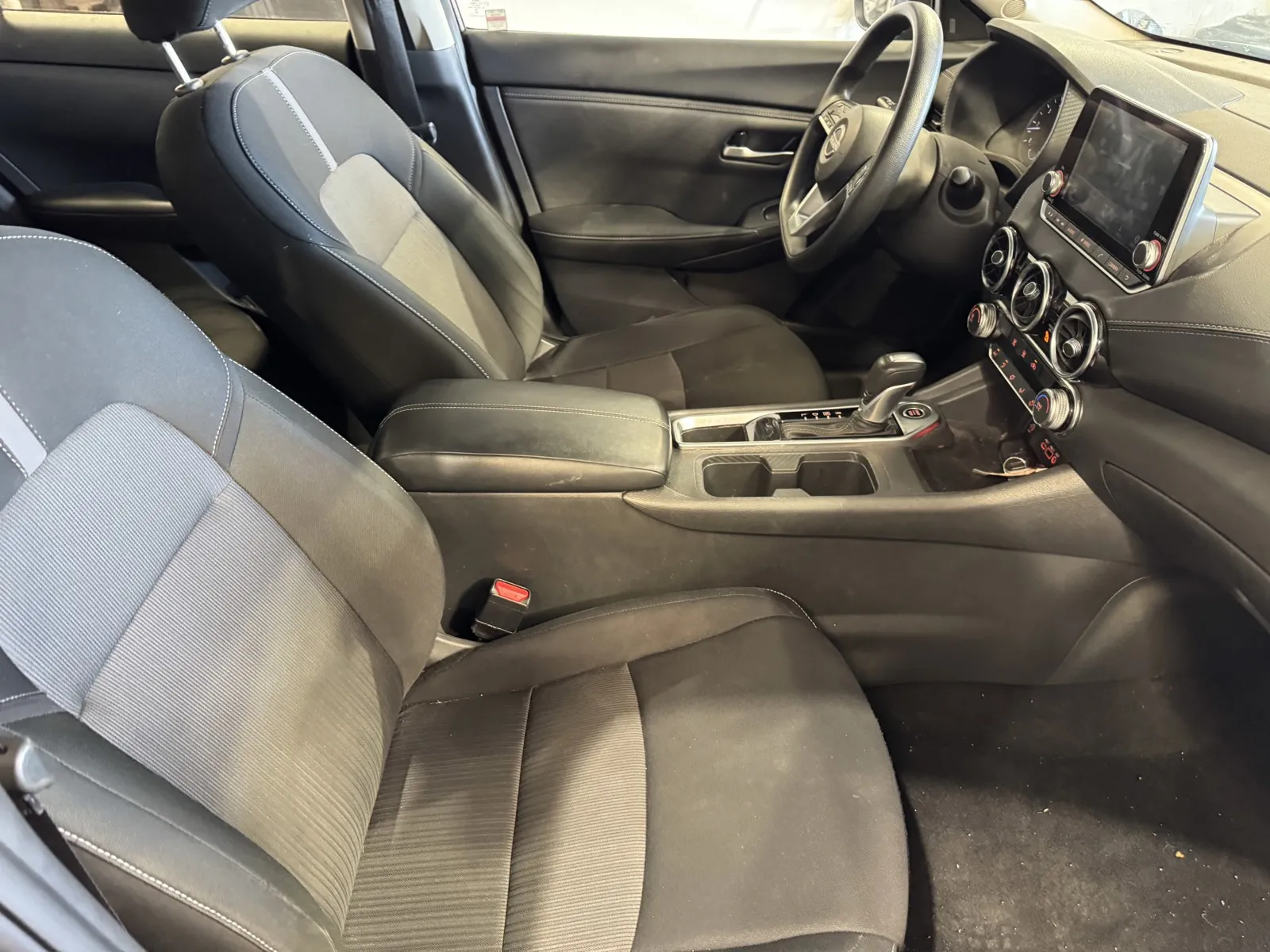Nissan Sentra photo 6