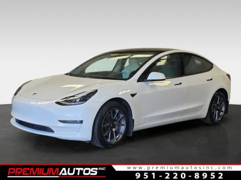 White 2021 Tesla Model 3 Standard Range Plus for sale in Norco, CA