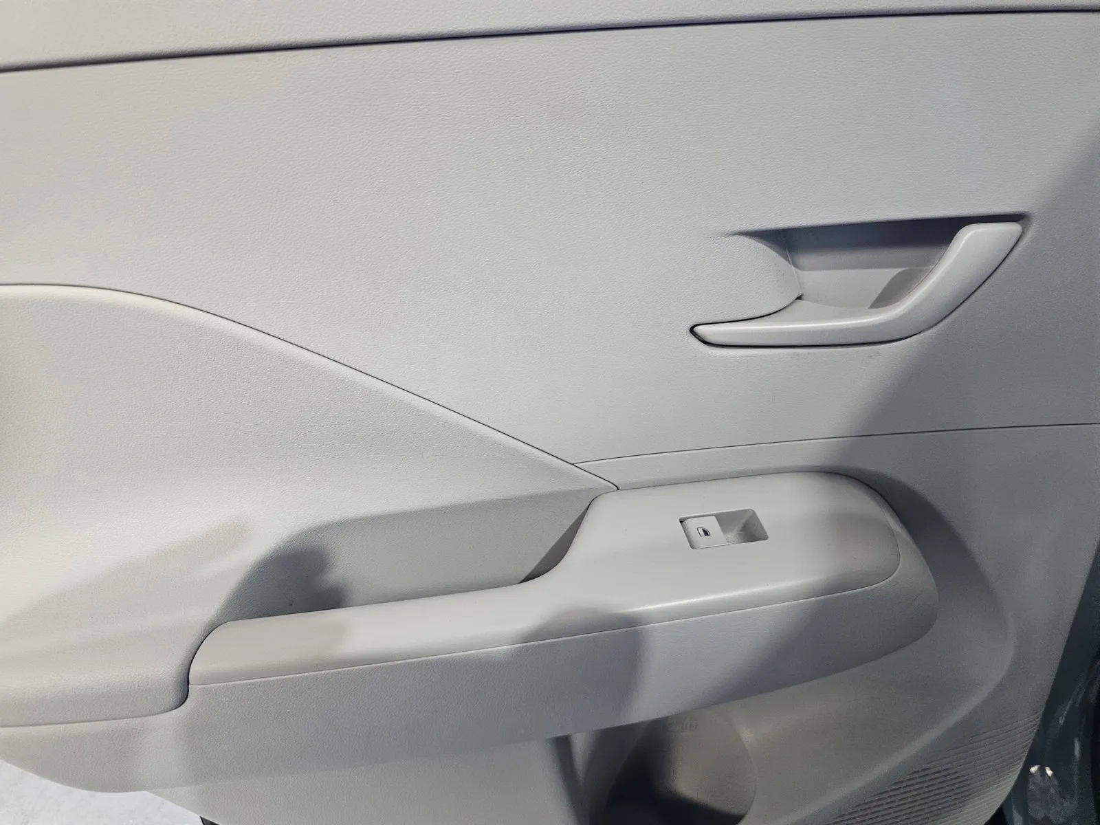 Hyundai Kona photo 10