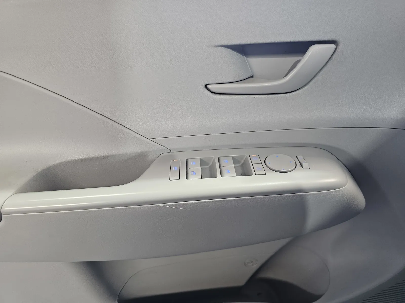 Hyundai Kona photo 12