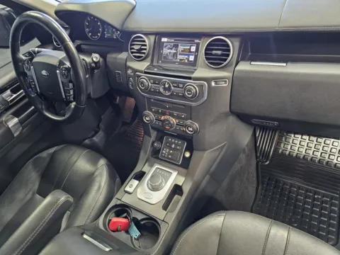 More photos of 2016 Land Rover LR4 HSE at Premium Autos - Norco, CA