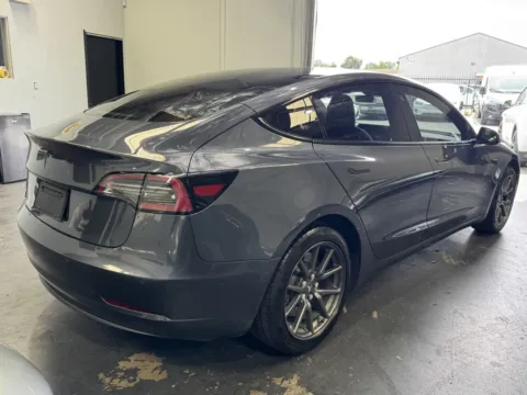 More photos of 2020 Tesla Model 3 at Premium Autos - Norco, CA