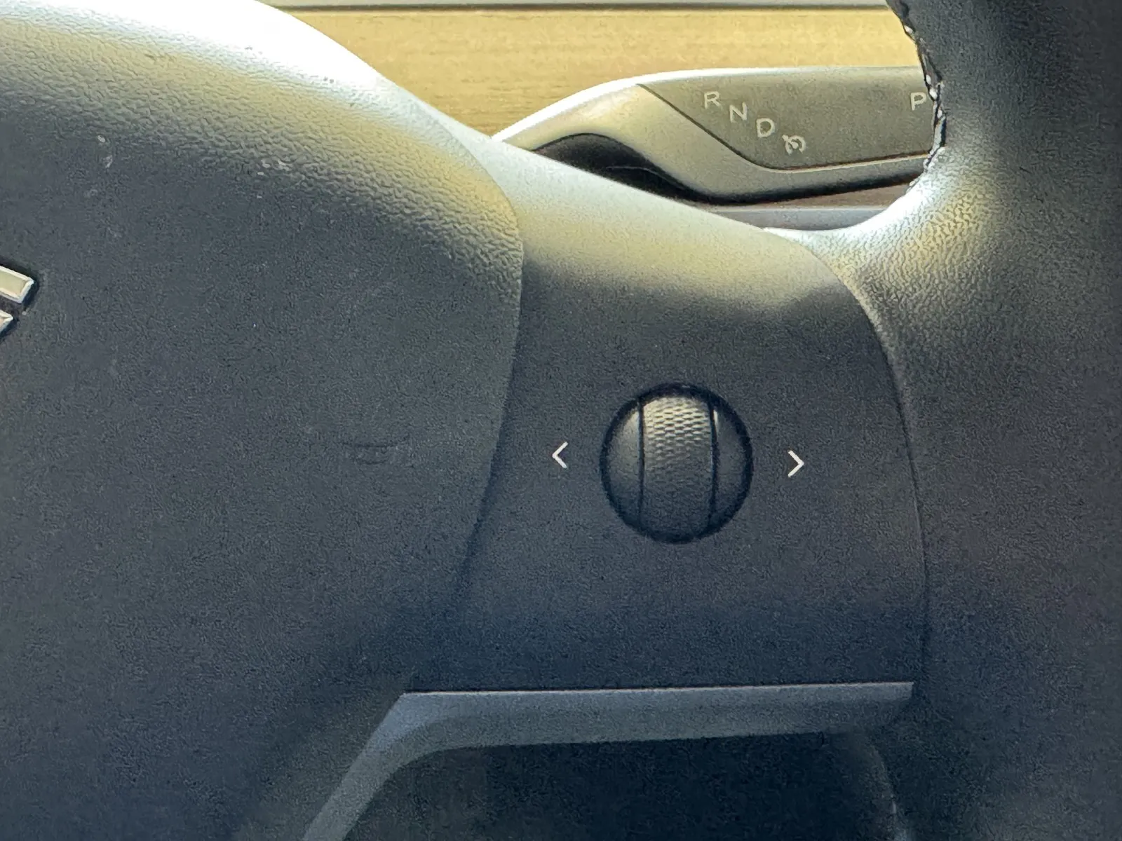Tesla Model 3 photo 19