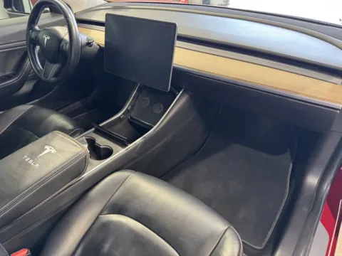 More photos of 2017 Tesla Model 3 at Premium Autos - Norco, CA