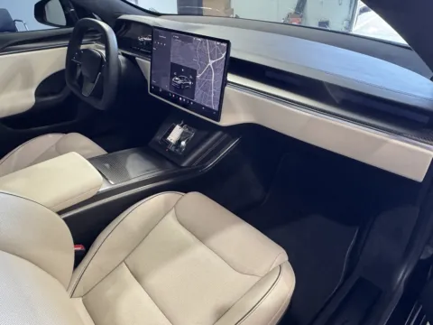More photos of 2022 Tesla Model S Plaid at Premium Autos - Norco, CA