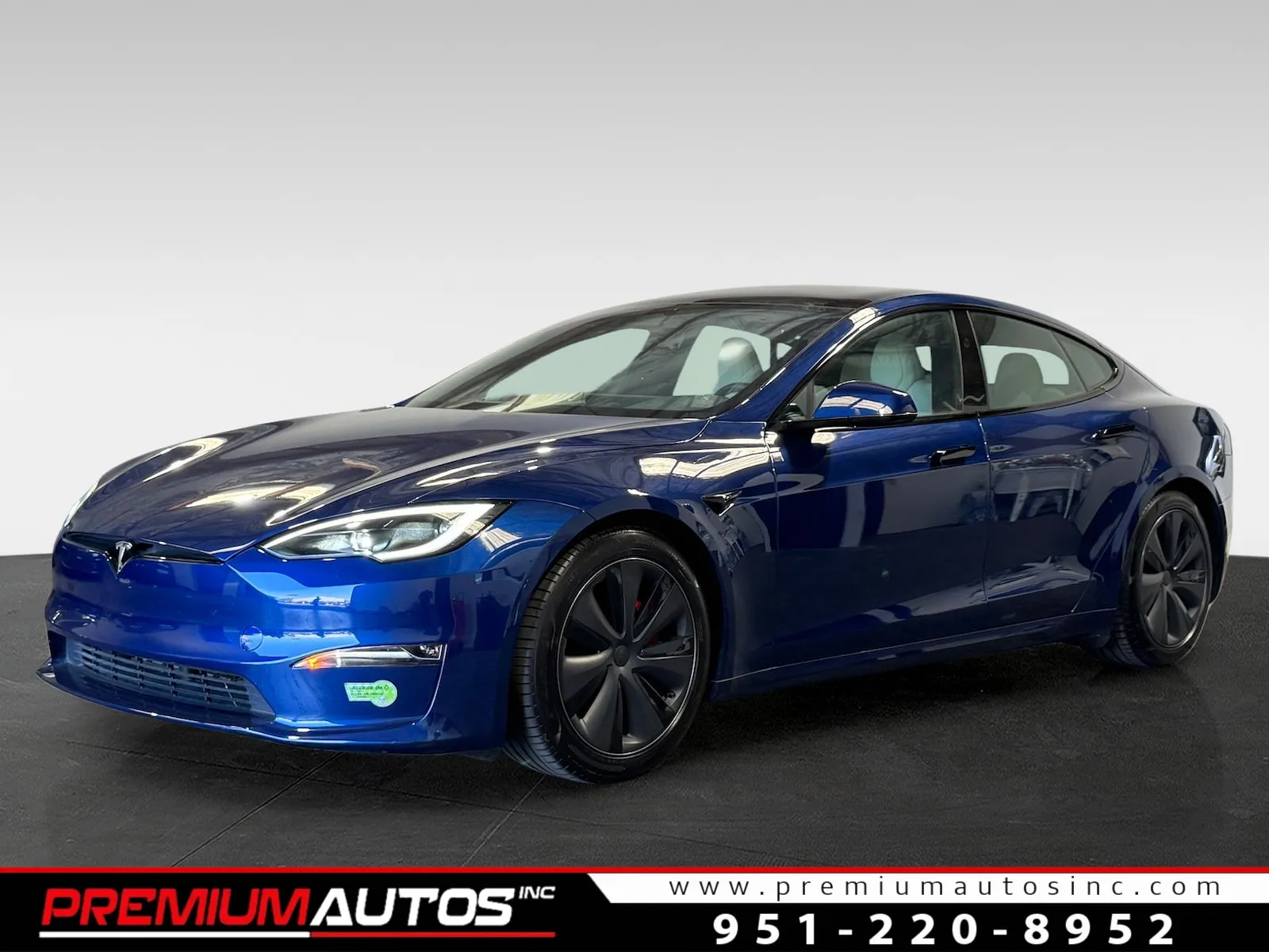 Blue 2023 Tesla Model S Plaid for sale in Norco, CA