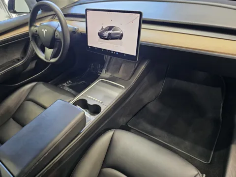 More photos of 2023 Tesla Model 3 Performance at Premium Autos - Norco, CA