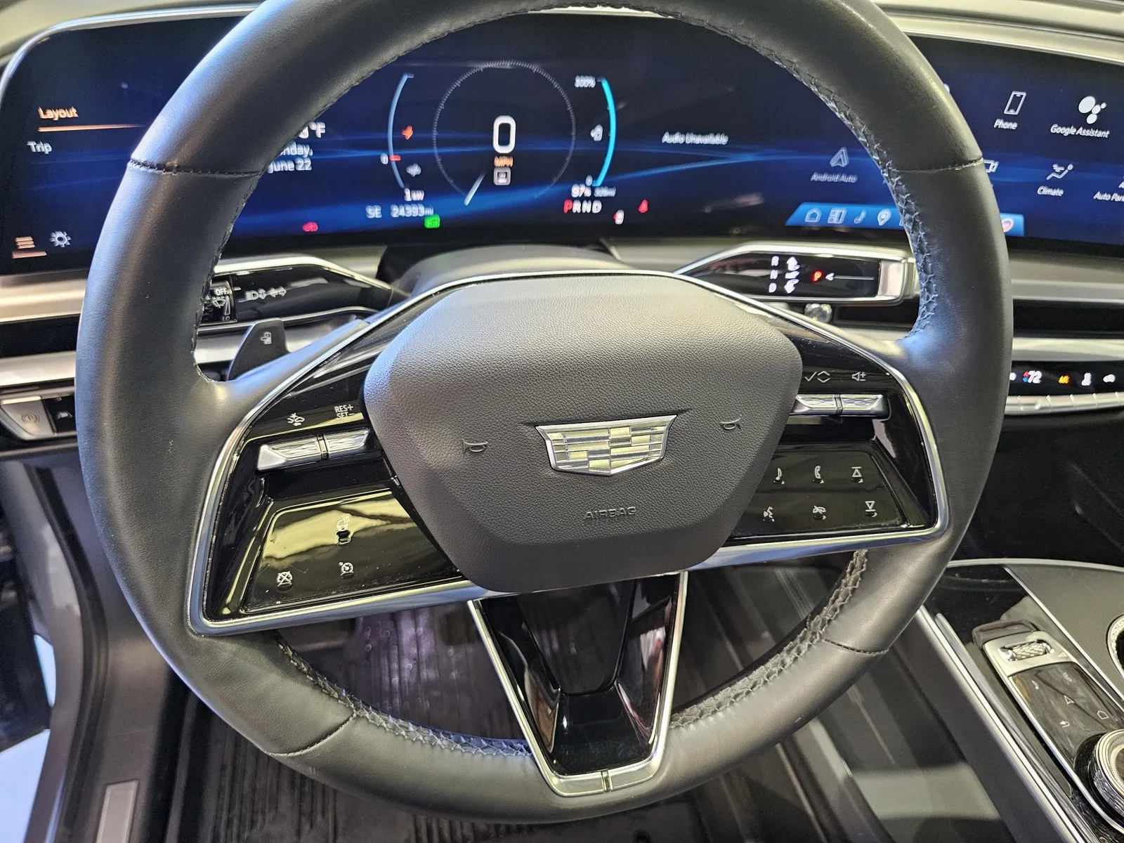 Cadillac Lyriq photo 15