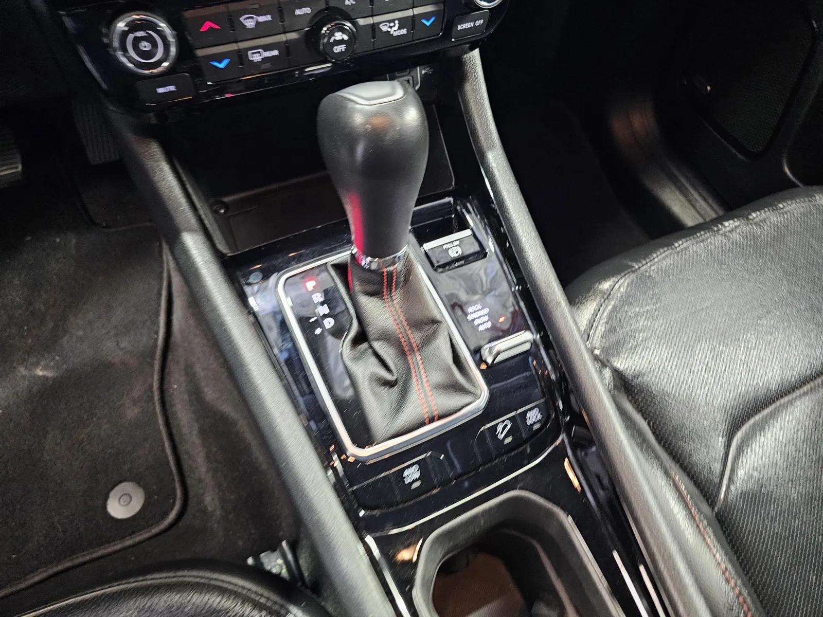 Jeep Compass photo 17