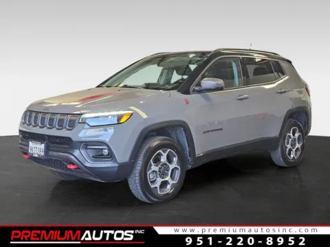Gray 2022 Jeep Compass Trailhawk for sale in Norco, CA