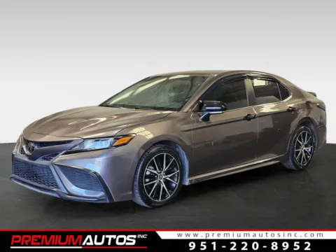 Gray 2022 Toyota Camry SE for sale in Norco, CA