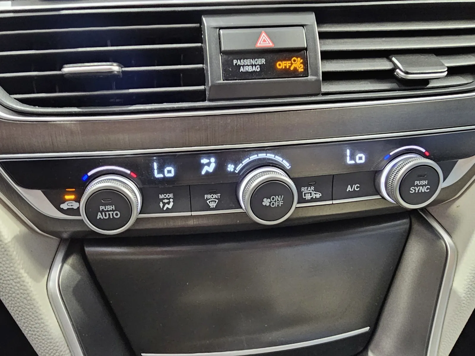 Honda Accord photo 18