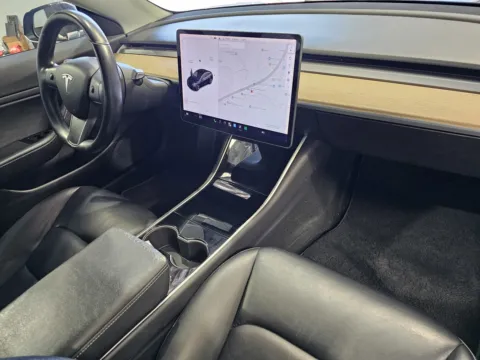 More photos of 2018 Tesla Model 3 MID RANGE at Premium Autos - Norco, CA
