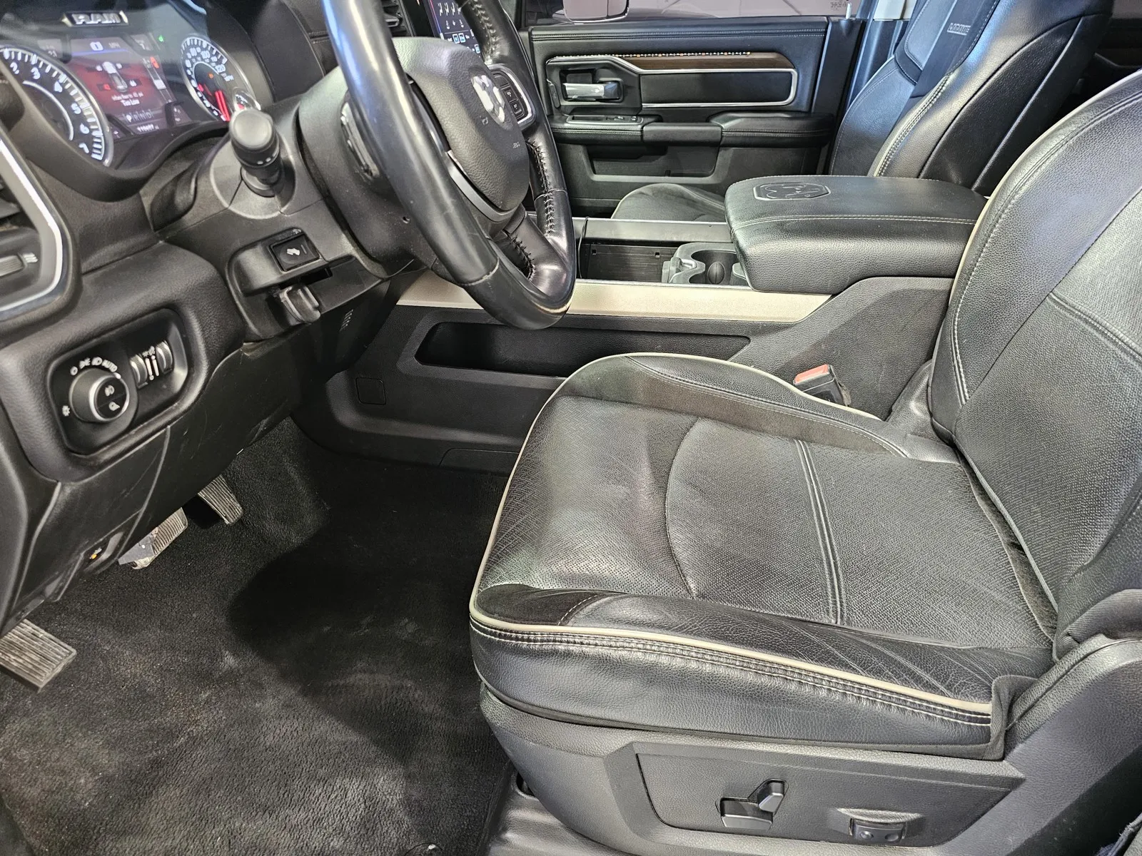 Ram 2500 photo 15