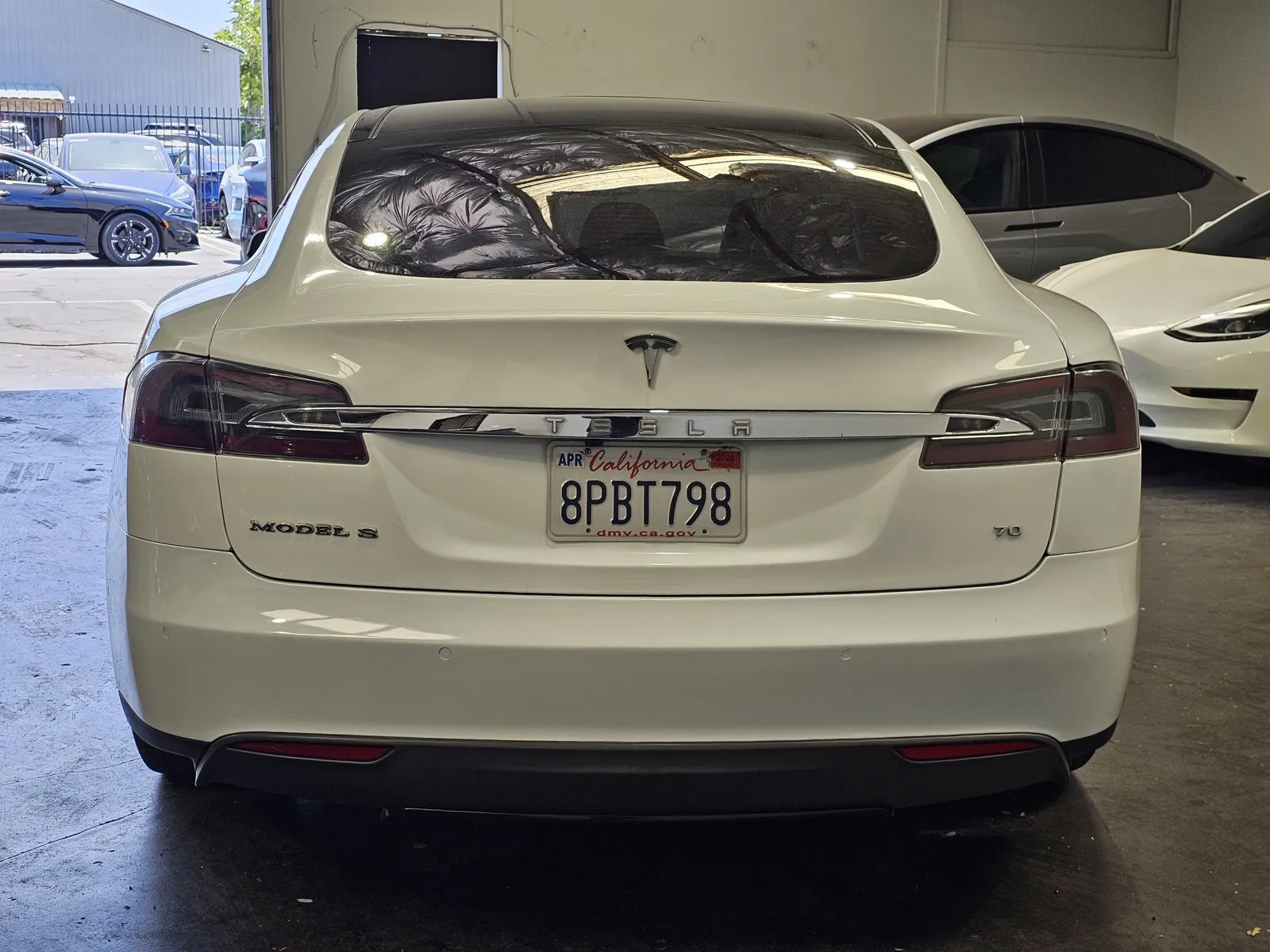 Tesla Model S photo 3