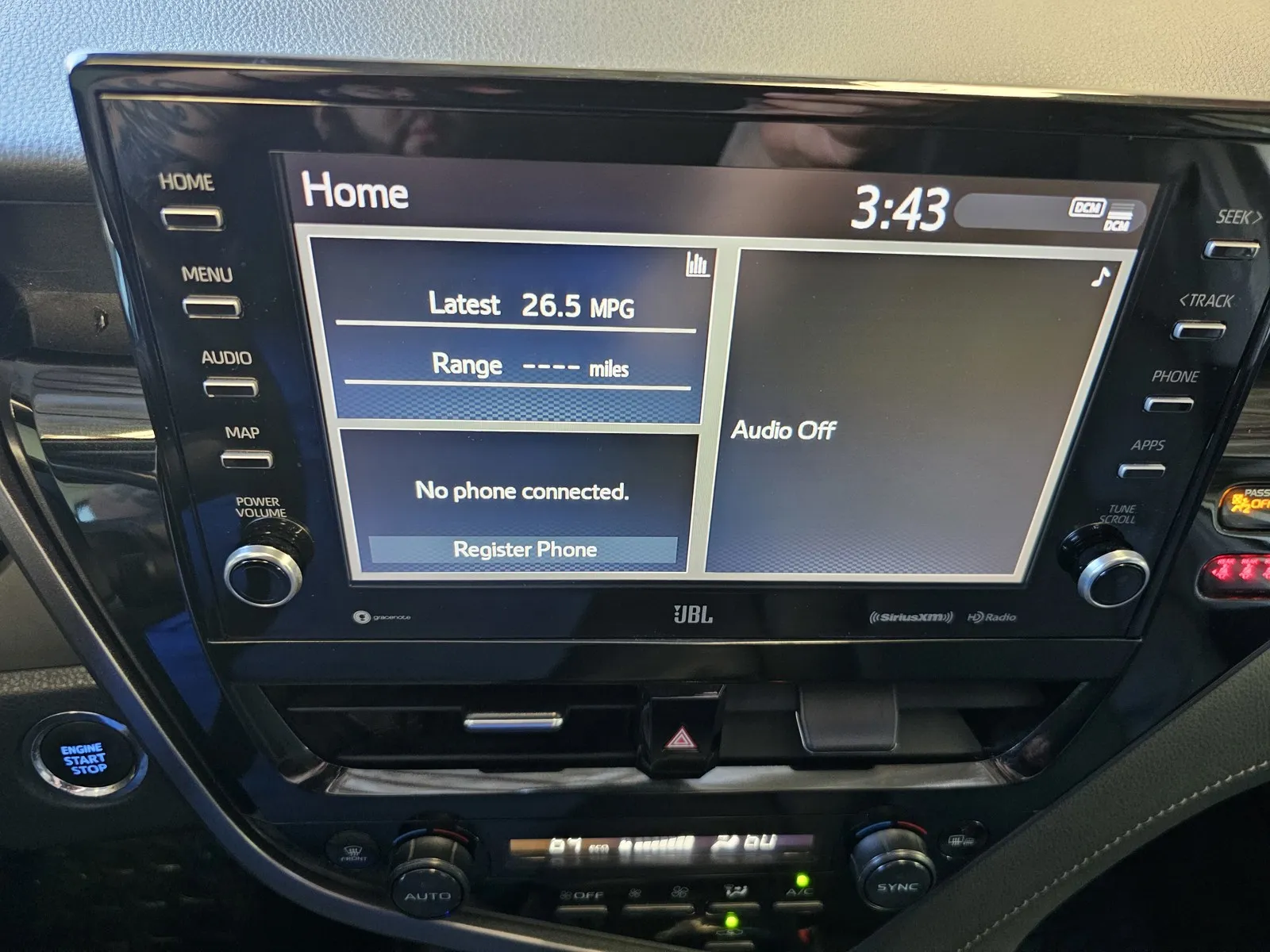 Toyota Camry photo 18