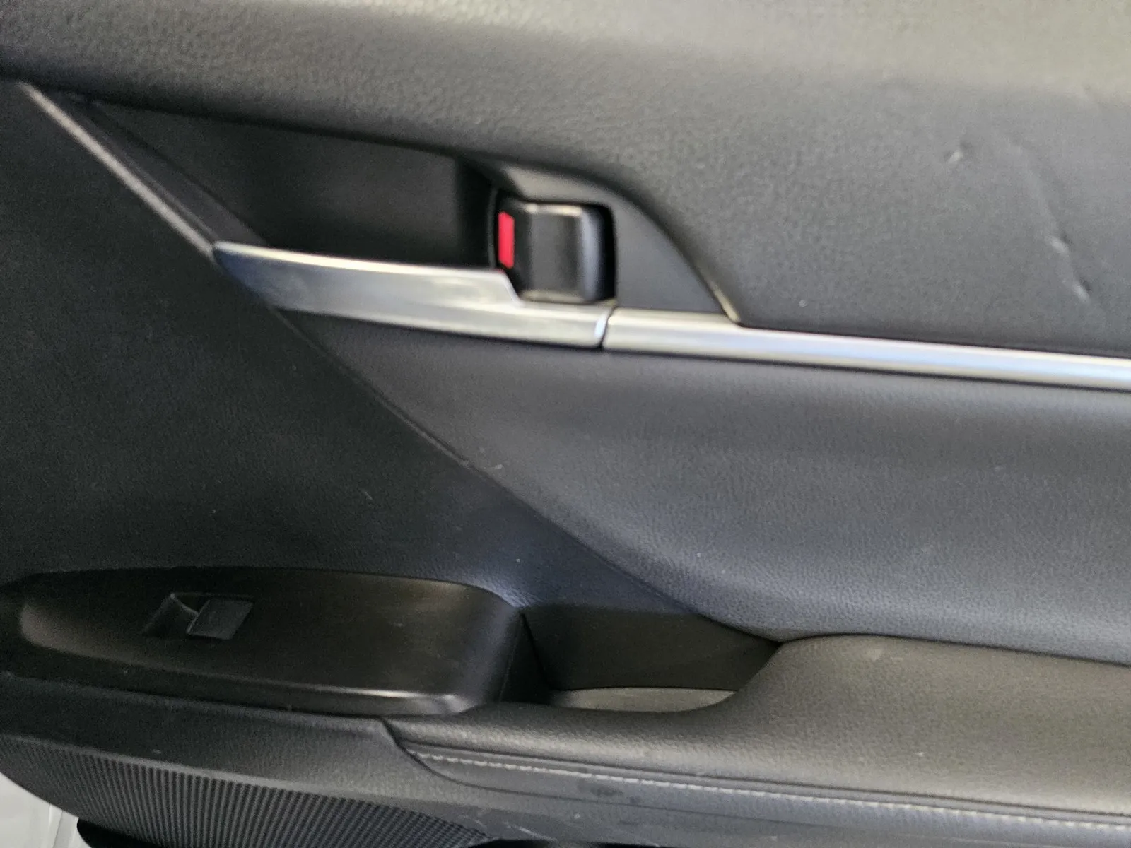 Toyota Camry photo 8