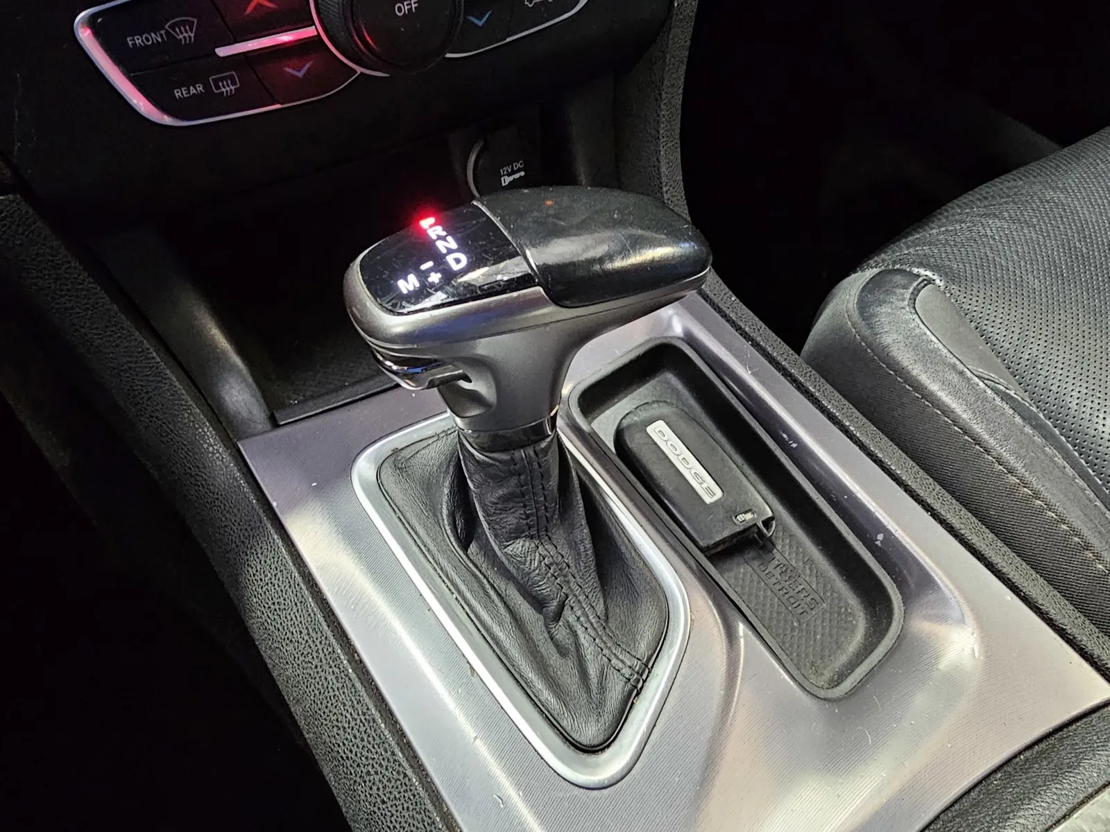 Dodge Charger photo 17