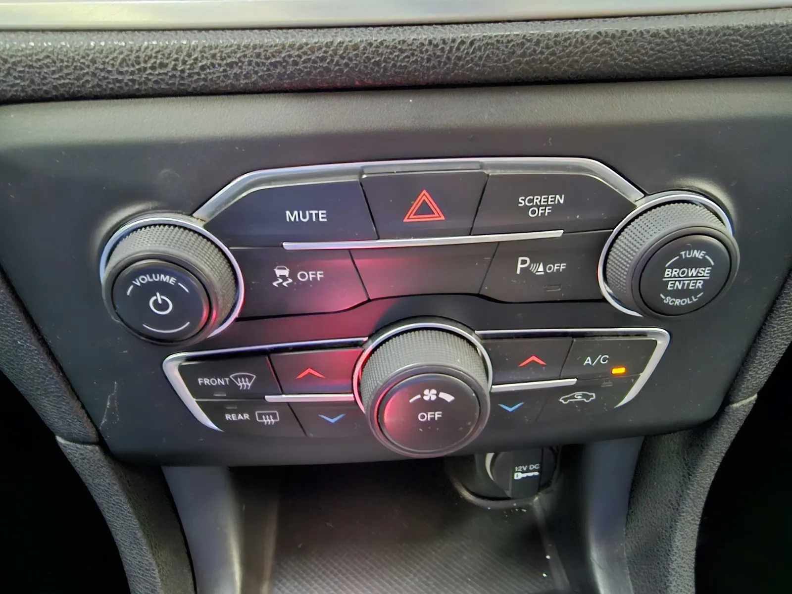 Dodge Charger photo 18