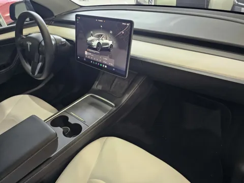 More photos of 2025 Tesla Model Y Long Range at Premium Autos - Norco, CA