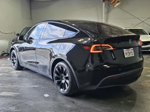 Photos of 2025 Tesla Model Y Long Range for sale in Norco, CA at Premium Autos - Norco