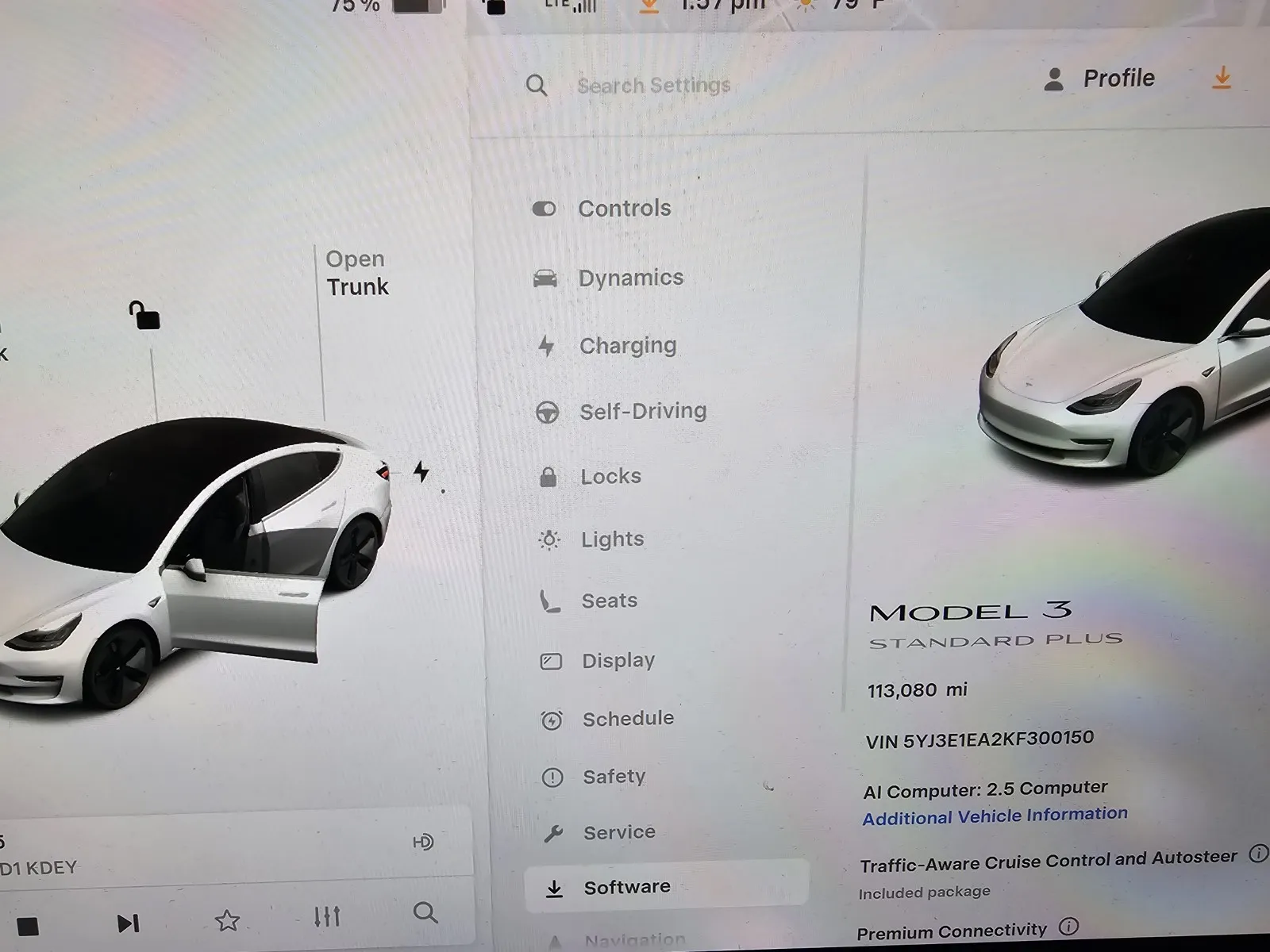 Tesla Model 3 photo 17