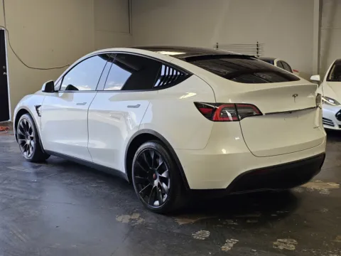 Photos of 2021 Tesla Model Y Long Range for sale in Norco, CA at Premium Autos - Norco
