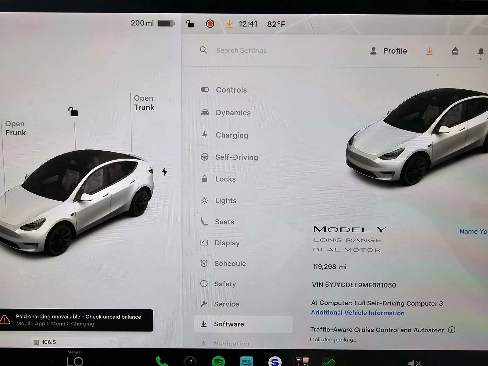 Tesla Model Y photo 17