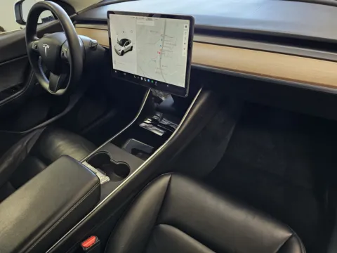 More photos of 2020 Tesla Model Y Long Range at Premium Autos - Norco, CA