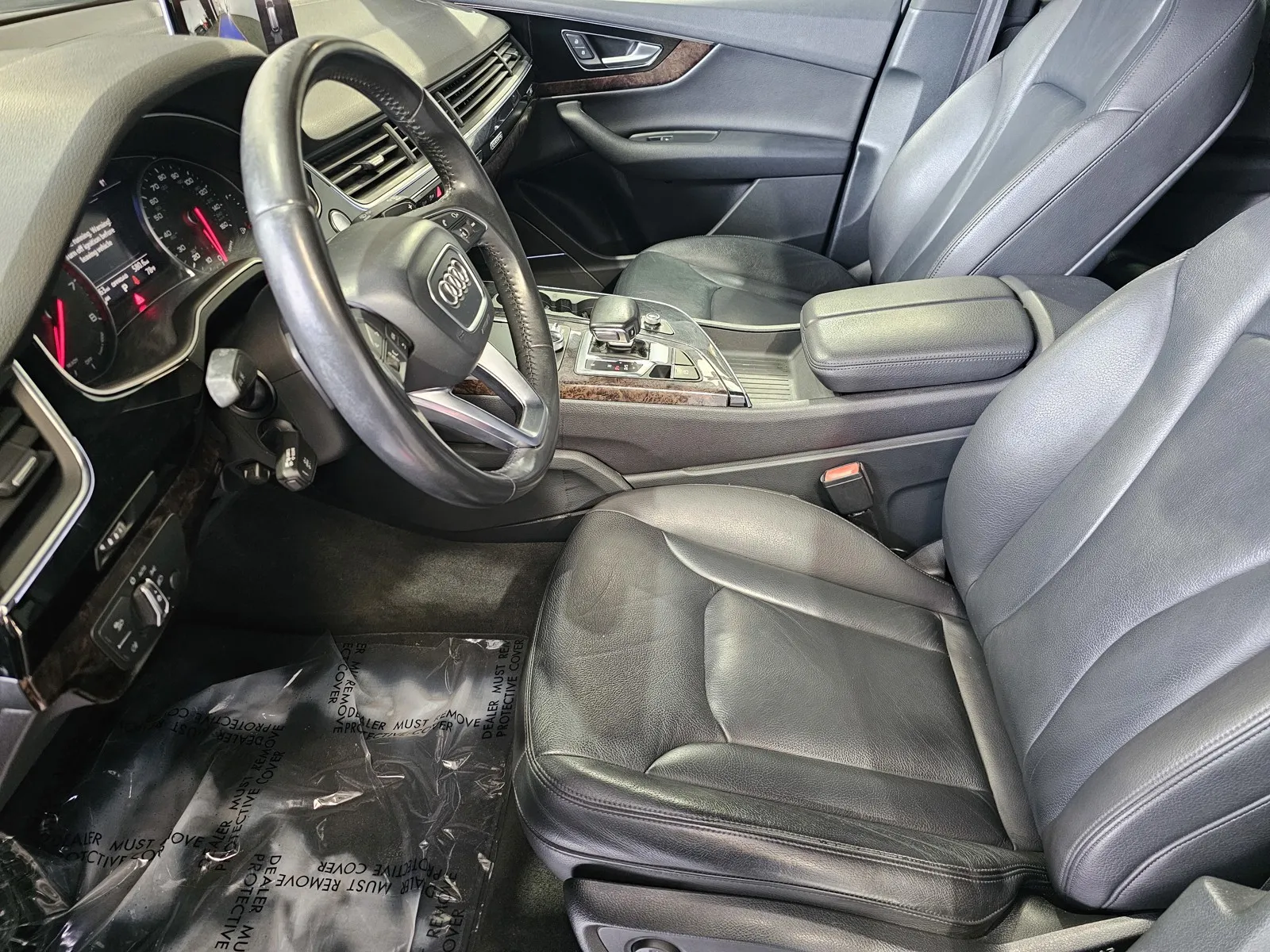 Audi Q7 photo 15