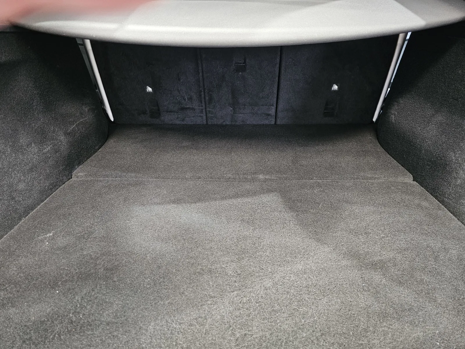 Tesla Model Y photo 9