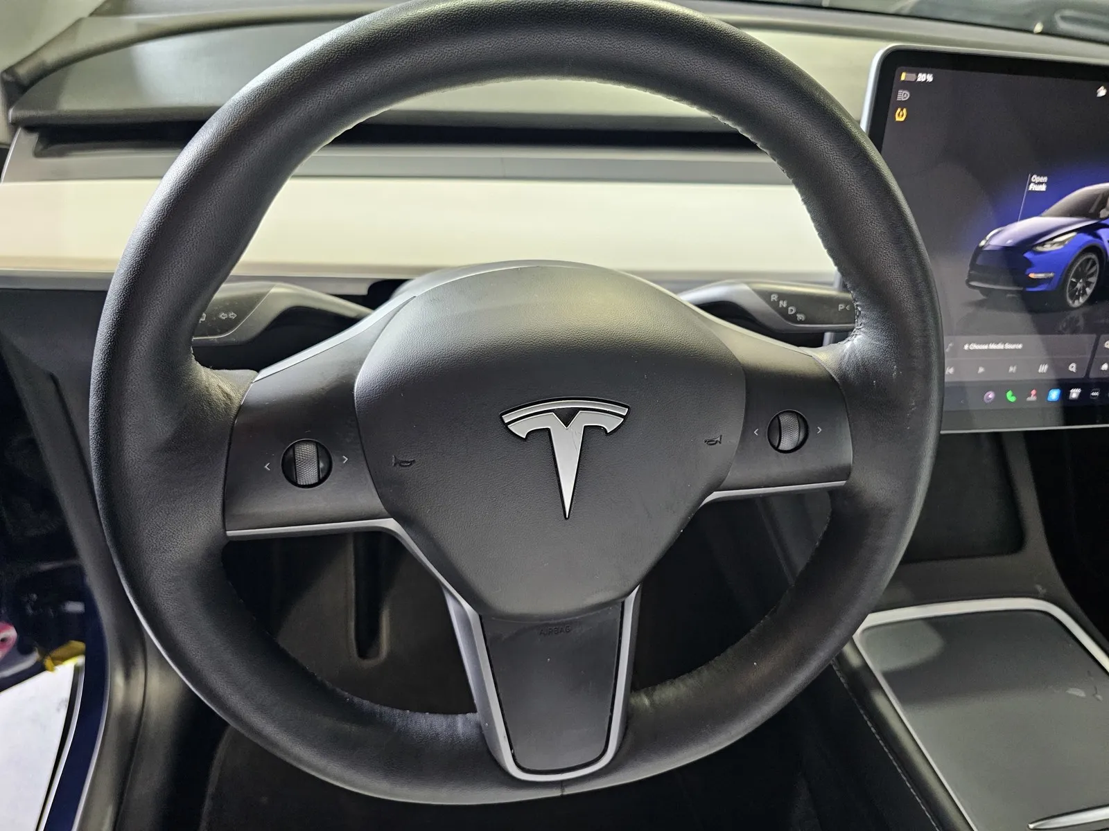 Tesla Model Y photo 15