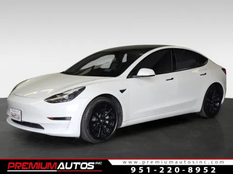White 2021 Tesla Model 3 Standard Range Plus for sale in Norco, CA