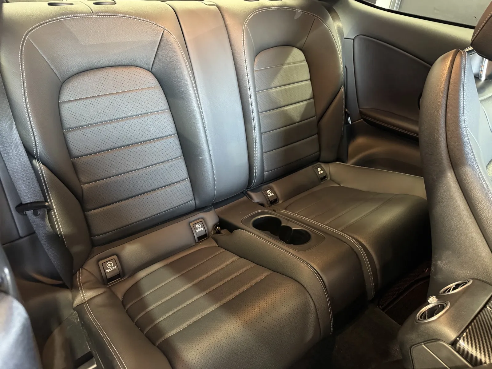 Mercedes-Benz C-Class photo 7