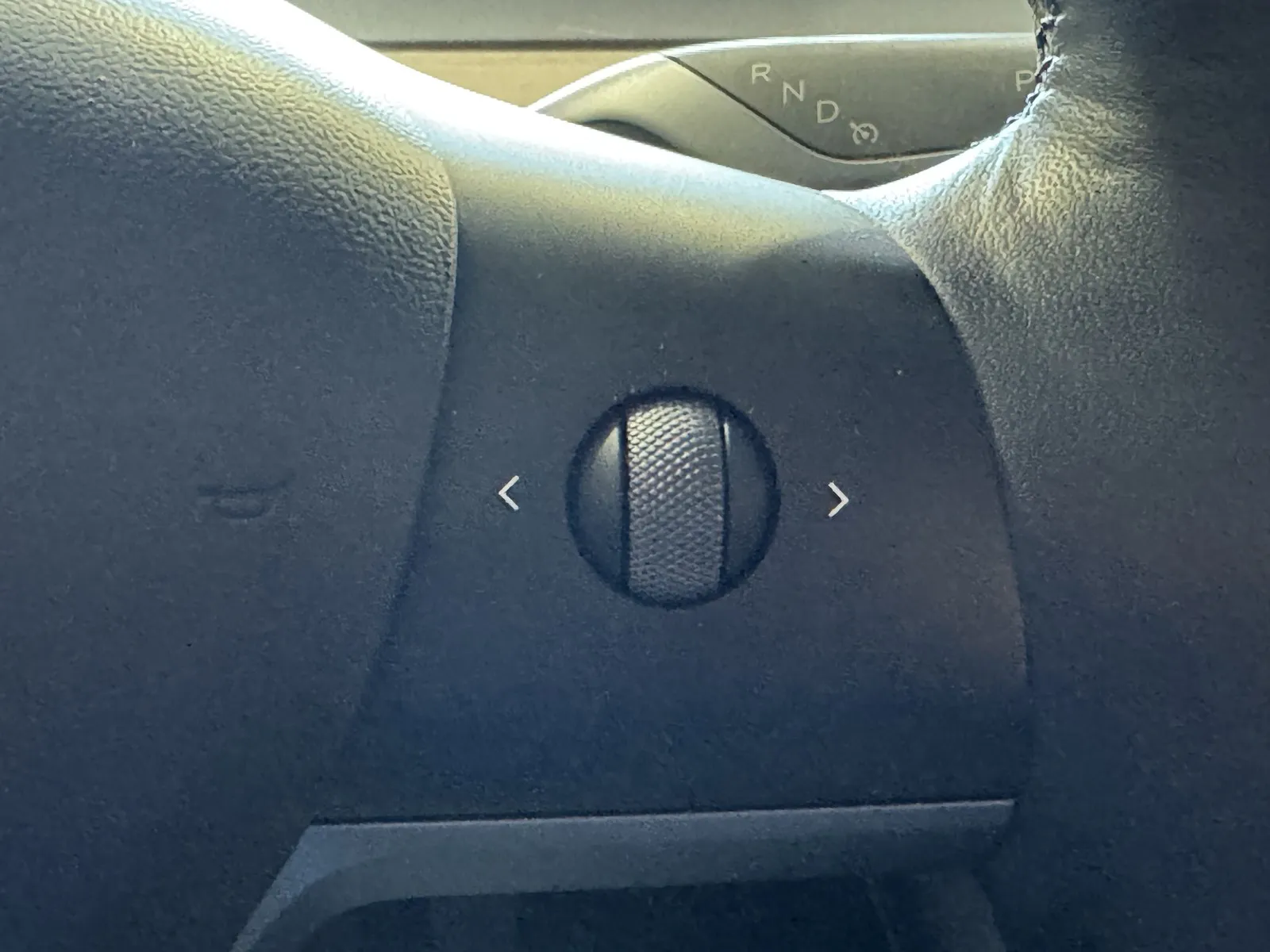 Tesla Model 3 photo 19