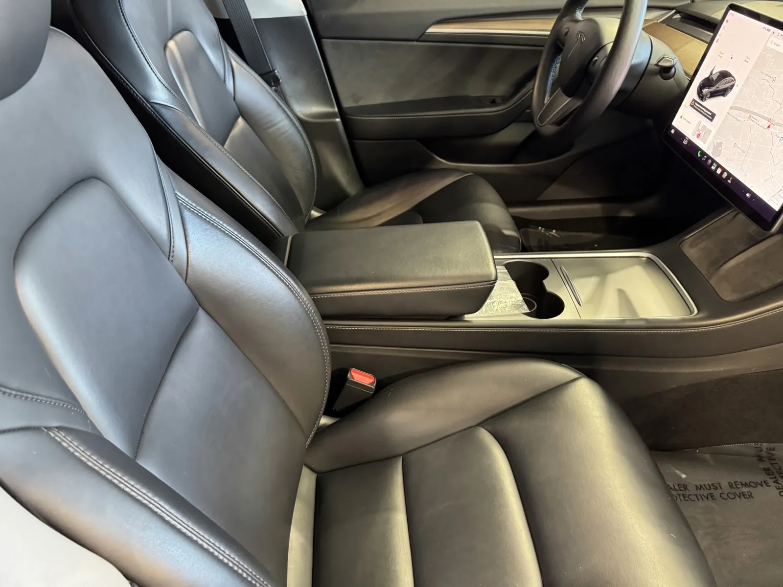 Tesla Model 3 photo 6