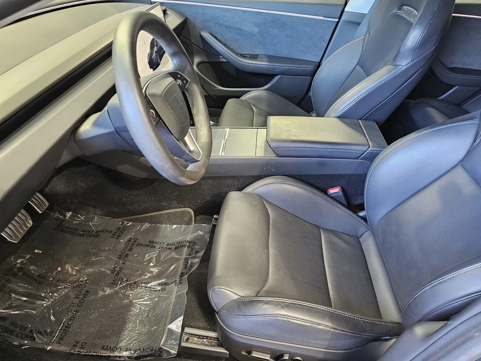 Tesla Model 3 photo 14